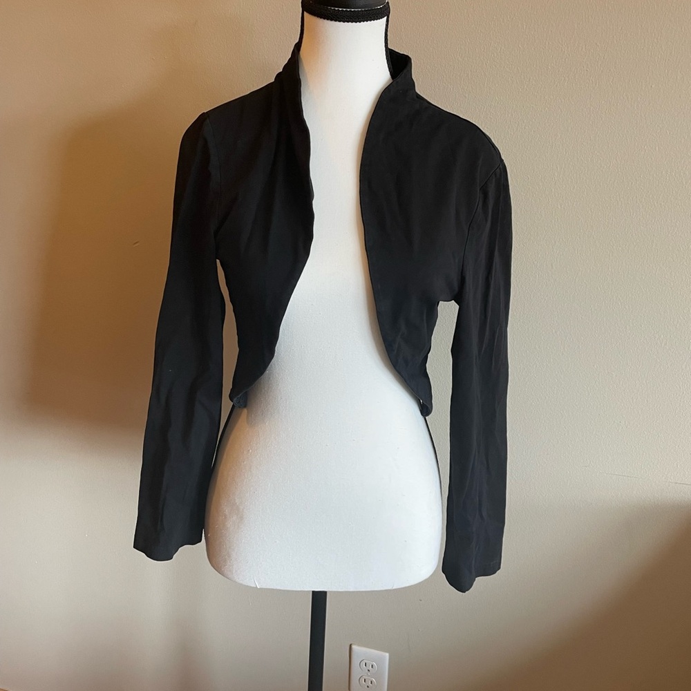 Demi cardigan black.